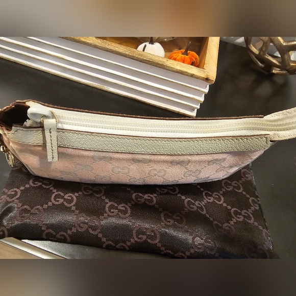 Gucci Monogram  Pochette Pink and Cream Shoulder Bag - Picture 9 of 15